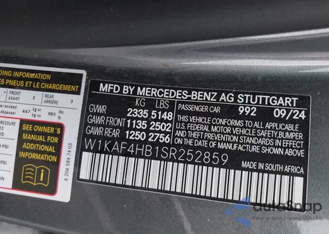 2025 Mercedes-Benz C 300 z USA, uszkodzony, nr VIN W1KAF4HB1SR252859